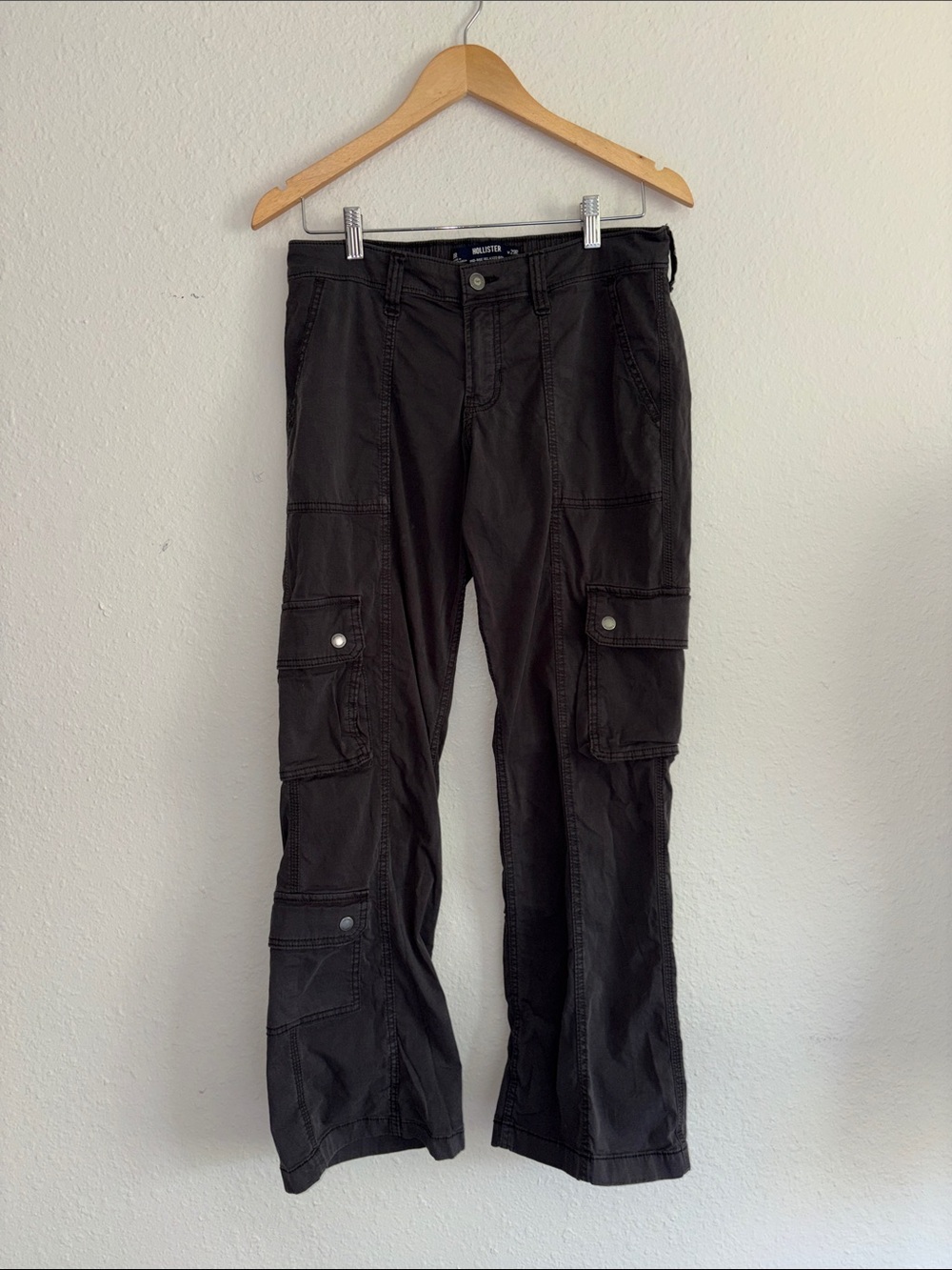 Hollister Gray Mid-Rise Relaxed Boot Jeans